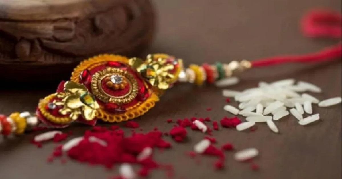 Raksha Bandhan: এসে গেল পবিত্র রাখি বন্ধন উৎসব, কখন লাগছে পূর্ণিমা? রীতি পালনের নিয়ম জানেন তো?
