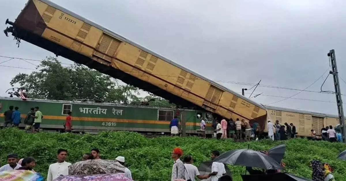 Kanchenjunga Express: সিগন্যালেই সমস্যা! কীভাবে একই লাইনে কাঞ্চনজঙ্ঘা এক্সপ্রেস আর মালগাড়ি?