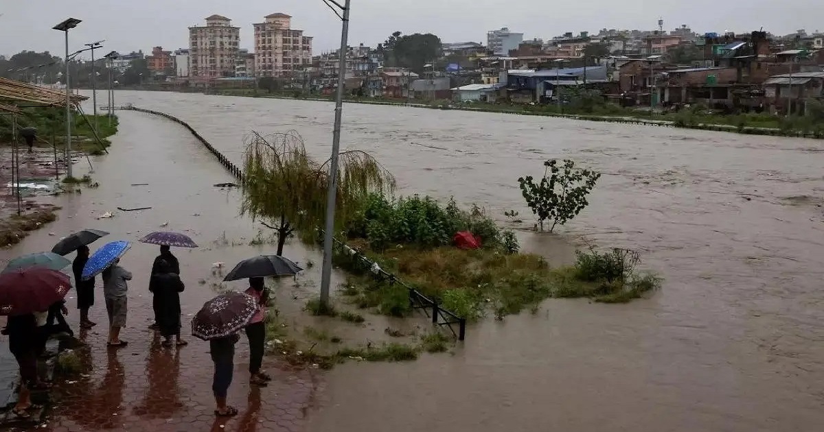 https://madhyom.com/nepal-floods-10-missing-budhi-gandaki-river-bridges-collapse