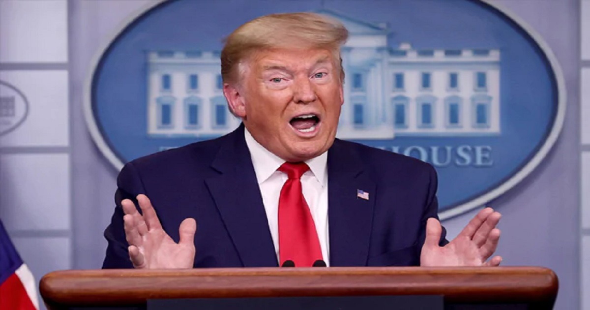 Trump: “ইরানের দিকে তাক করে এক হাজার ক্ষেপণাস্ত্র রাখা হয়েছে’’! হুঁশিয়ারি দিয়ে রাখলেন ট্রাম্প, কেন জানেন?