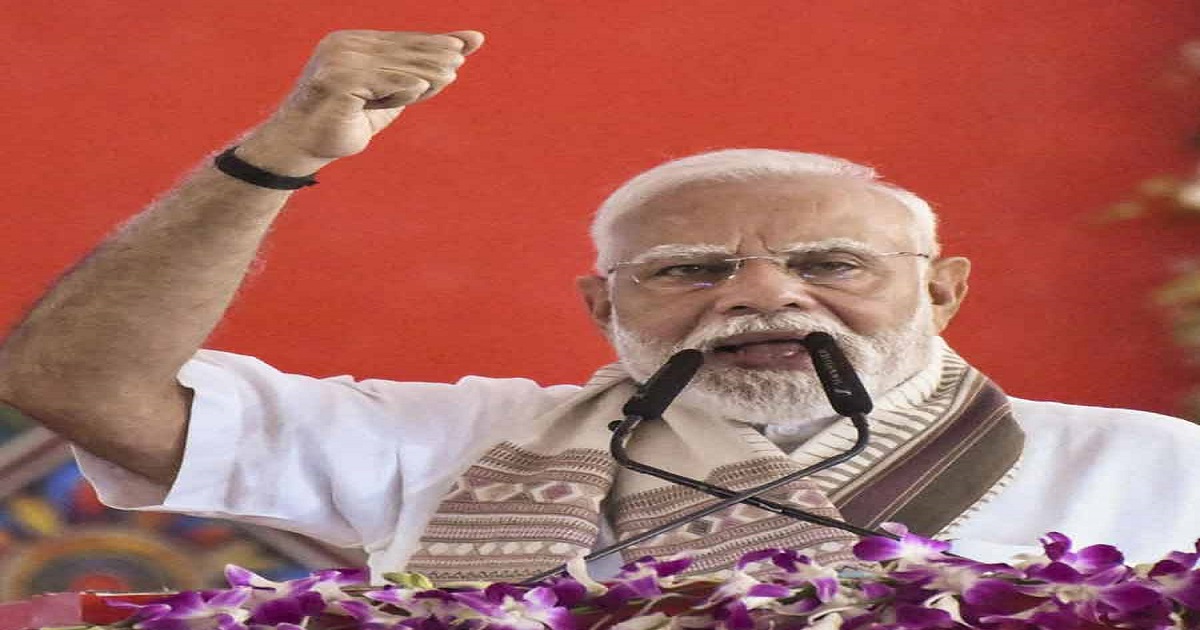 Pm modi on bill for removing jailed ministers