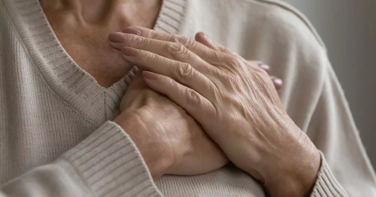 not only men many women also having heart attacks symptoms experts cite reasons