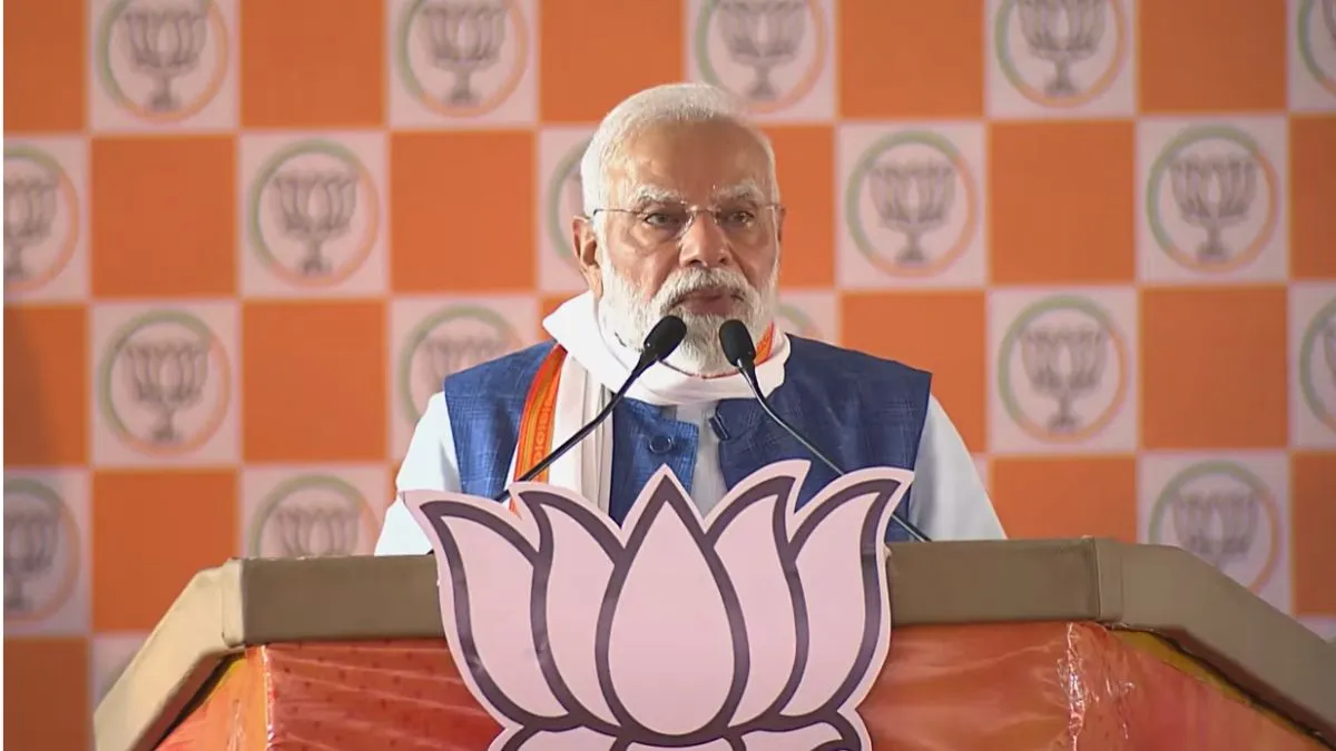 bihar-election-news-rjd-has-taken-the-post-of-cm-candidate-by-putting-a-gun-to-the-congresss-ear-says-modi