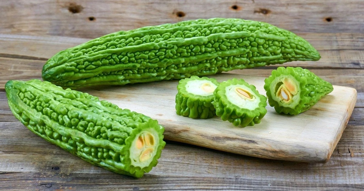 bitter gourd vegetable beneficial lifestyle diseases benefits of eating korola karela health tips
