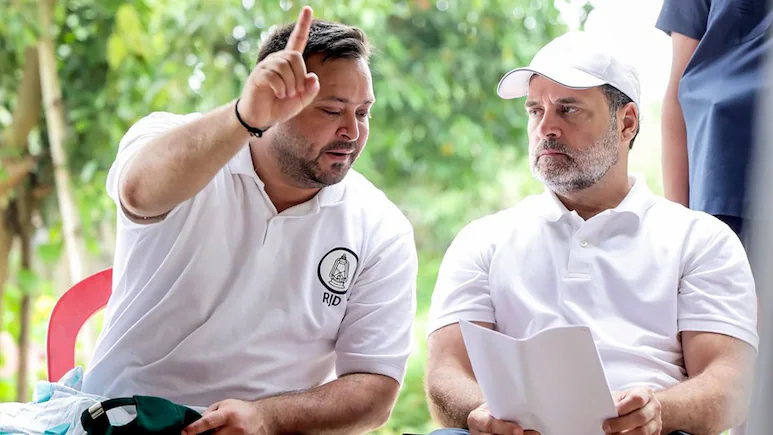 another-election-another-defeat-give-rahul-a-reward-says-amit-malviya