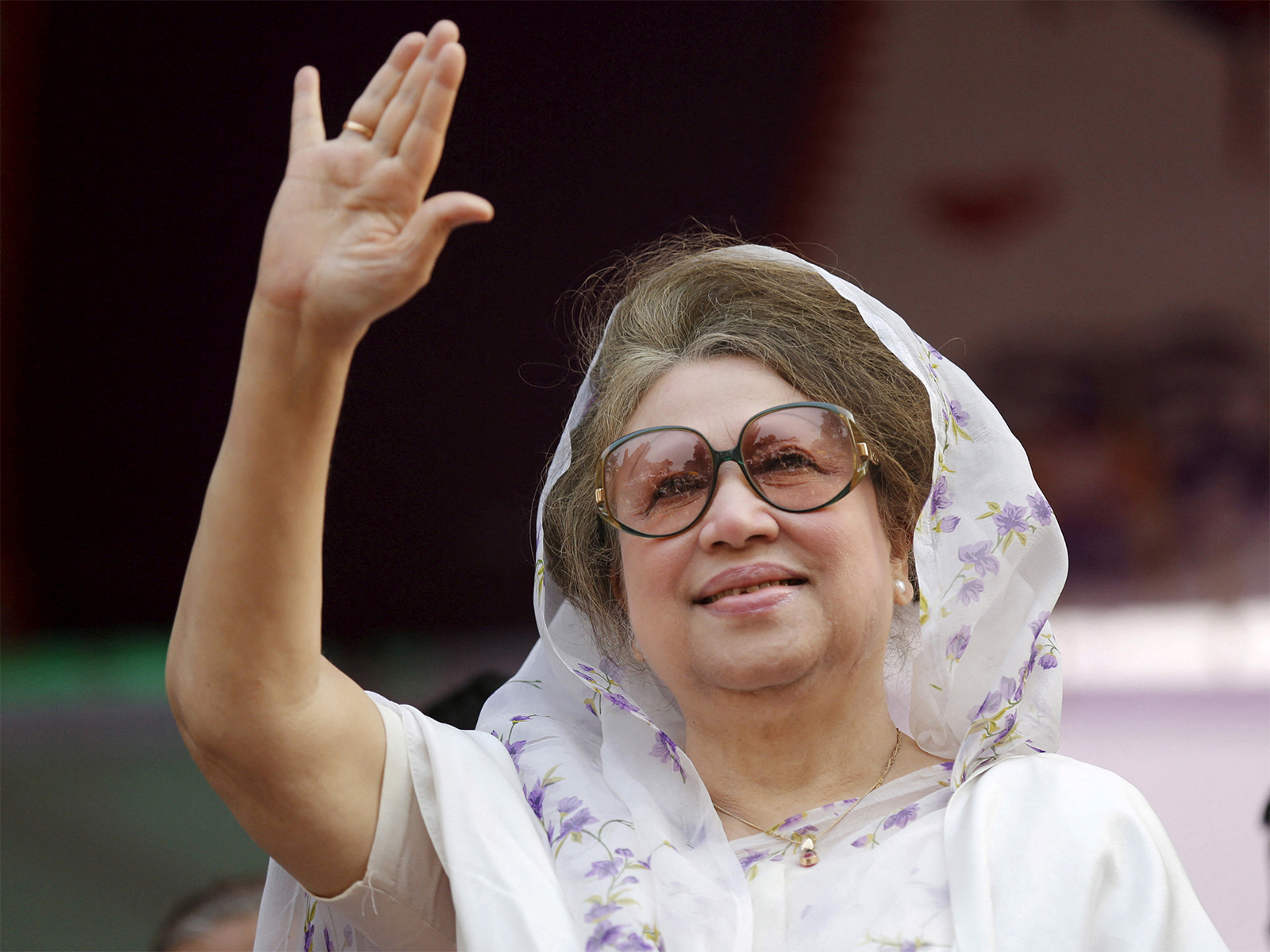 begum-khleda-zia-news-yunus-is-insensitive-to-the-sick-khaleda-tariqs-return-to-the-country-uncertain