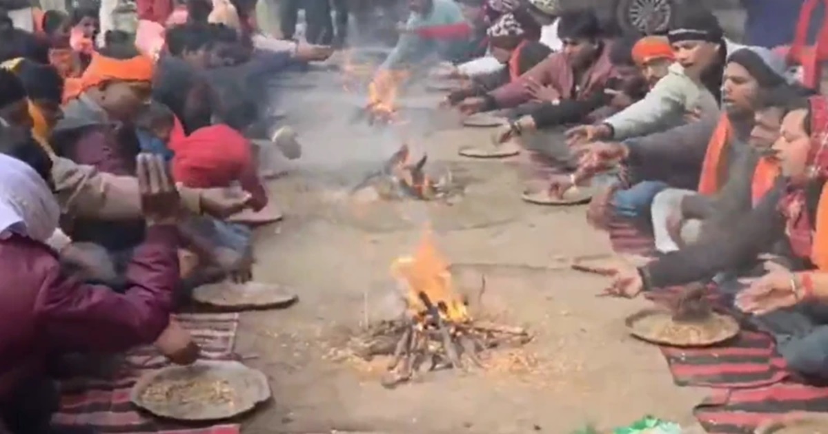 ghar wapsi in bihar many people return to sanatan dharma in purnia on christmas day