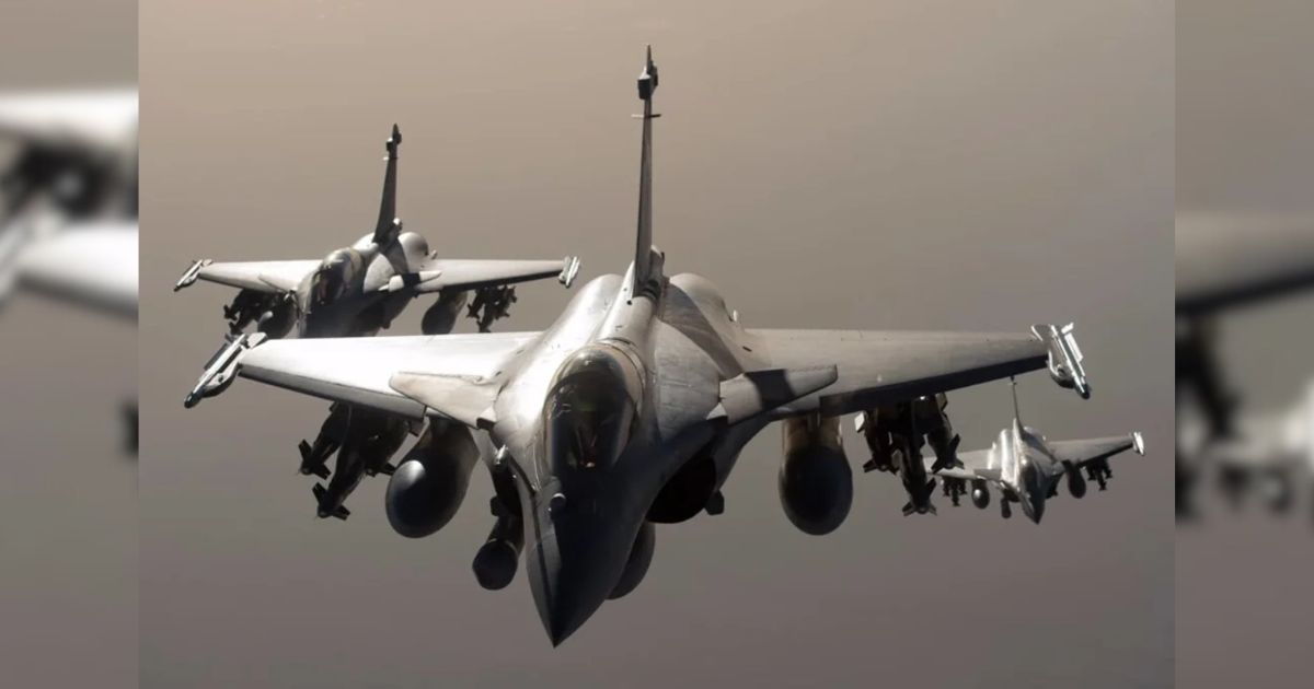 114 Rafale Jets: ৩.২৫ লক্ষ কোটি টাকার রাফাল চুক্তিতে সম্মতি প্রতিরক্ষা ক্রয় বোর্ডের, আগামী মাসে মাক্রঁর ভারত সফরে সই?