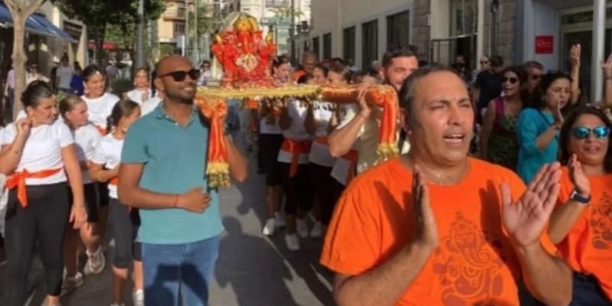 17 traditional organizations have joined hands this time hinduism is on the way to gaining recognition in spain