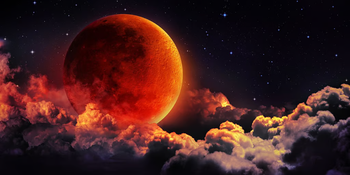 chandra grahan 2026 news the-biggest-lunar-eclipse-will-be-on-the-full-moon-day-of-falgun-it-will-be-visible-from-india-too