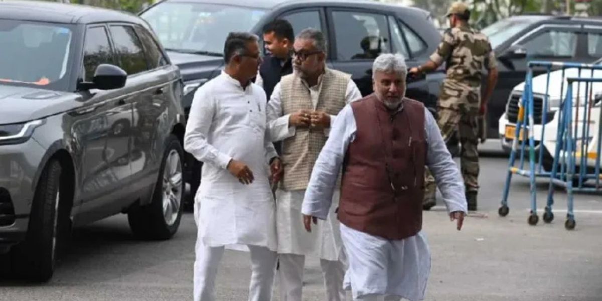 West Bengal Assembly Election: রাজ্যে অবাধ ও শান্তিপূর্ণ নির্বাচন নিশ্চিত করতে কমিশনের দ্বারস্থ বিজেপি, ১-২ দফায় ভোটের আর্জি