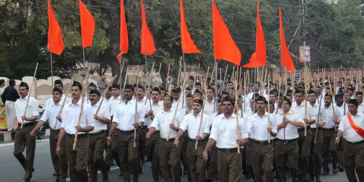 rss news sanghs griha sampak abhiyan has reached more than 10 crore families across the country says sunil ambekar