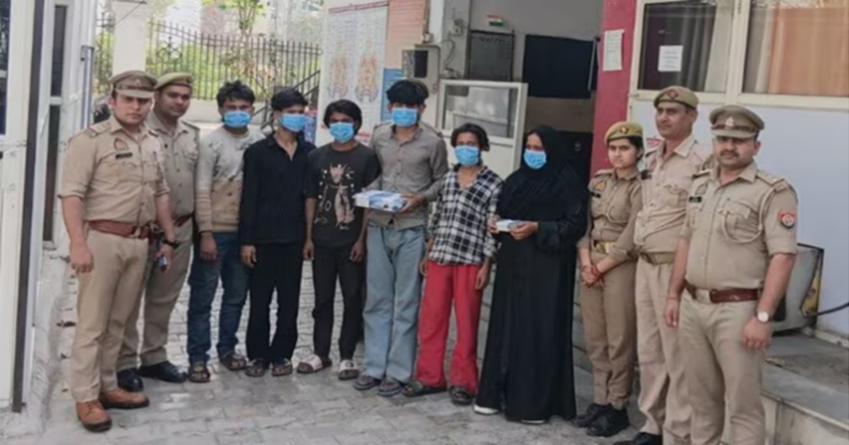 Ghaziabad police arrests suhail malik and 5 others spying for Pakistan