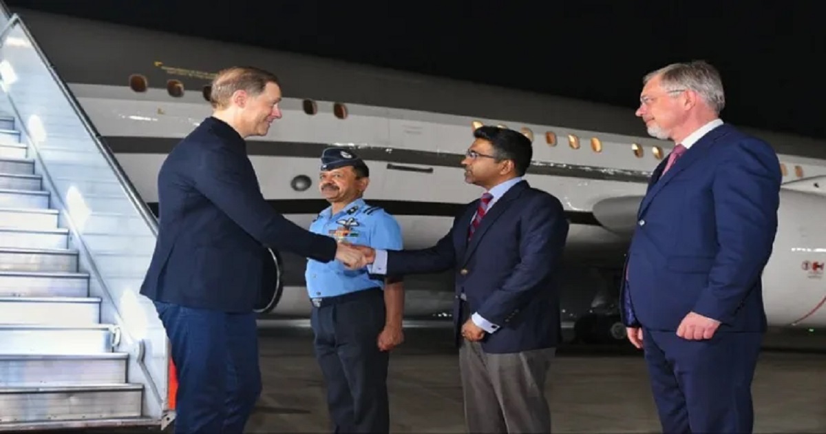 Russias deputy pm manturov in india