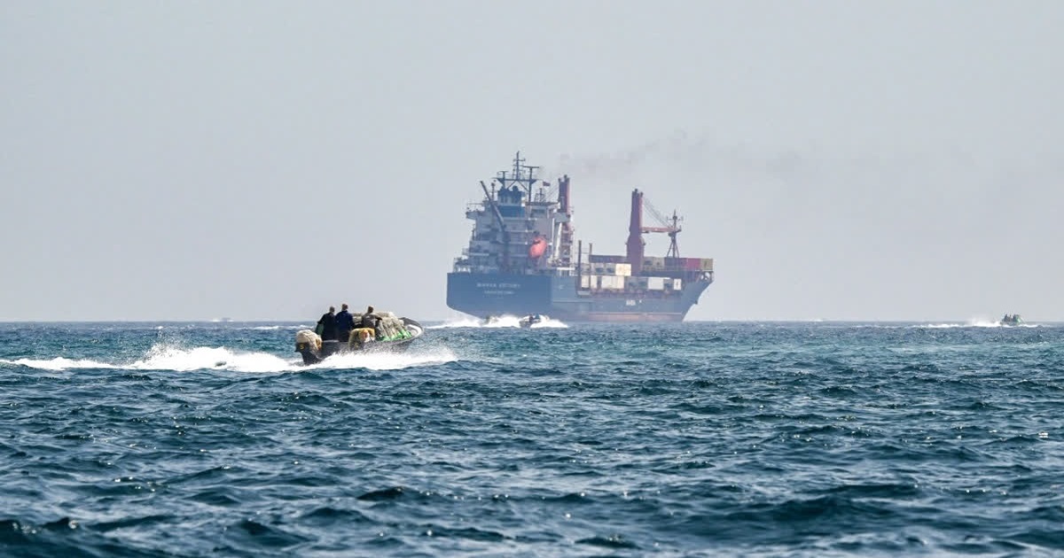 us iran war markin naval blockade in the persian gulf only for ships entering or leaving iranian ports