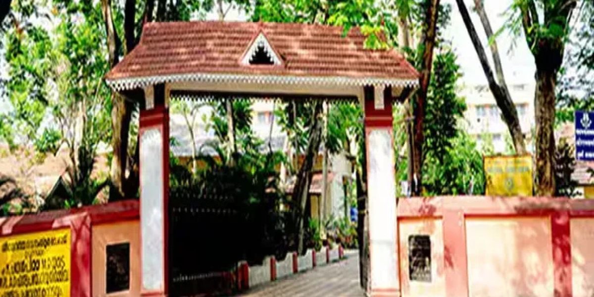 ABVP: ত্রিপুণিতুরা সংস্কৃত কলেজে তুলকালাম! বিশ্ববিদ্যালয়ের পরীক্ষায় বসতে বাধা এবিভিপি কর্মীকে, অধ্যক্ষের বিরুদ্ধে এসএফআই-ঘনিষ্ঠতার অভিযোগ