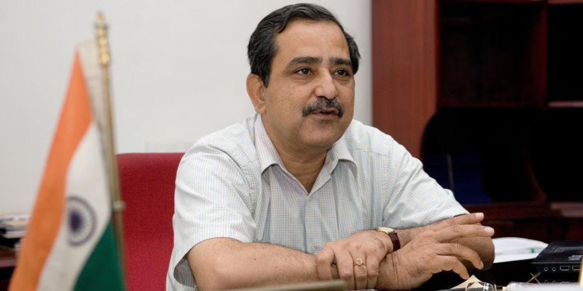 two-distinguished-figures-from-bengal-in-niti-aayogs-top-leadership-economist-ashok-lahiri-appointed-as-vice-chairman