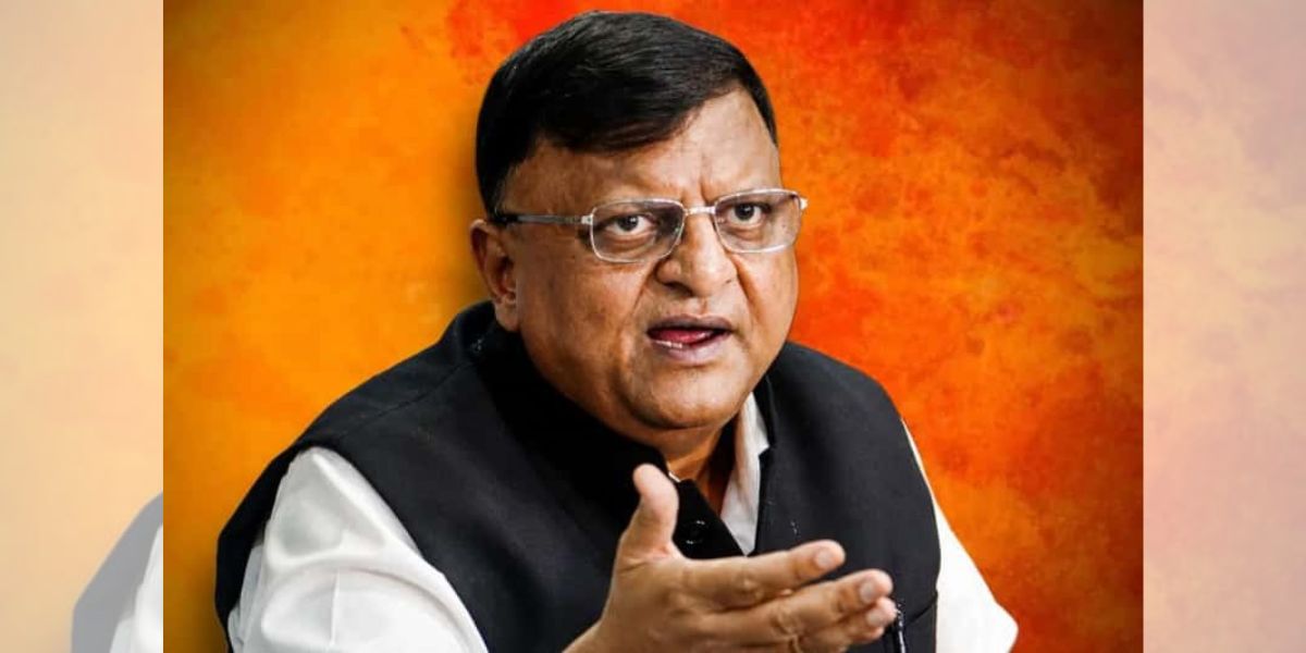 CEO Manoj Agarwal: নবান্নে রদবদল, রাজ্যের নতুন মুখ্যসচিব মনোজ আগরওয়াল, দিল্লিতে বিশেষ দায়িত্বে দুষ্মন্ত নারিয়ালা