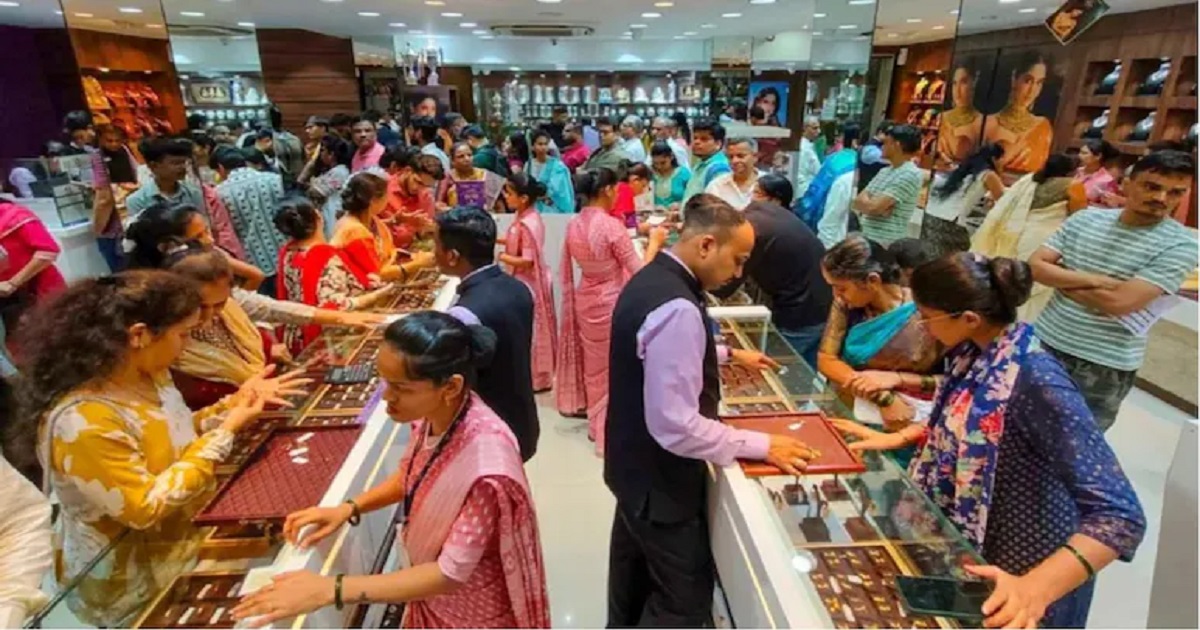 Pm modi gold import duty hike india forex crisis gold price surge