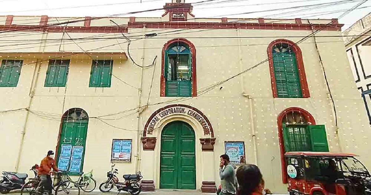 Chandannagar Municipal Corporation: মেয়র সহ ৩০ কাউন্সিলরের ইস্তফা! ভেঙে গেল তৃণমূল পরিচালিত চন্দননগর পুরনিগম
