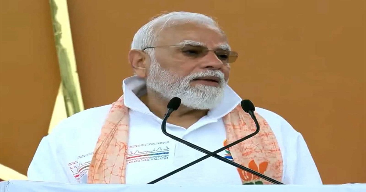 pm-modi-aim-to-be-more-resistant-to-lifestyle-diseases-at-70-than-at-50-yoga-day-kolkata