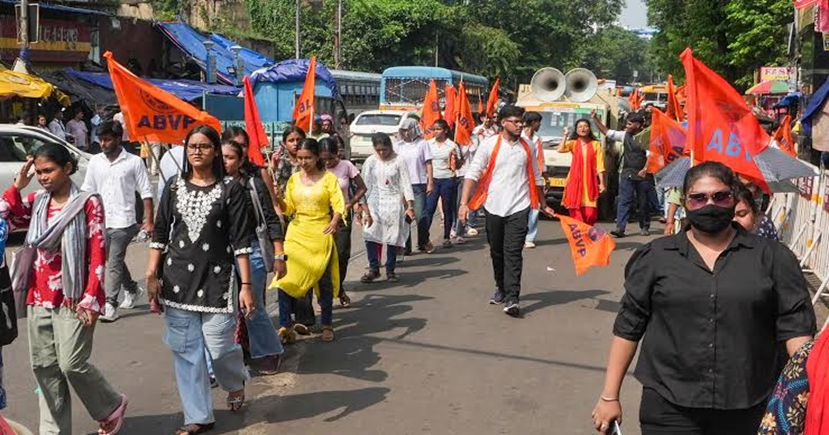 abvp at cjp protest rss affiliated students union condemns clashes at jantarmantar