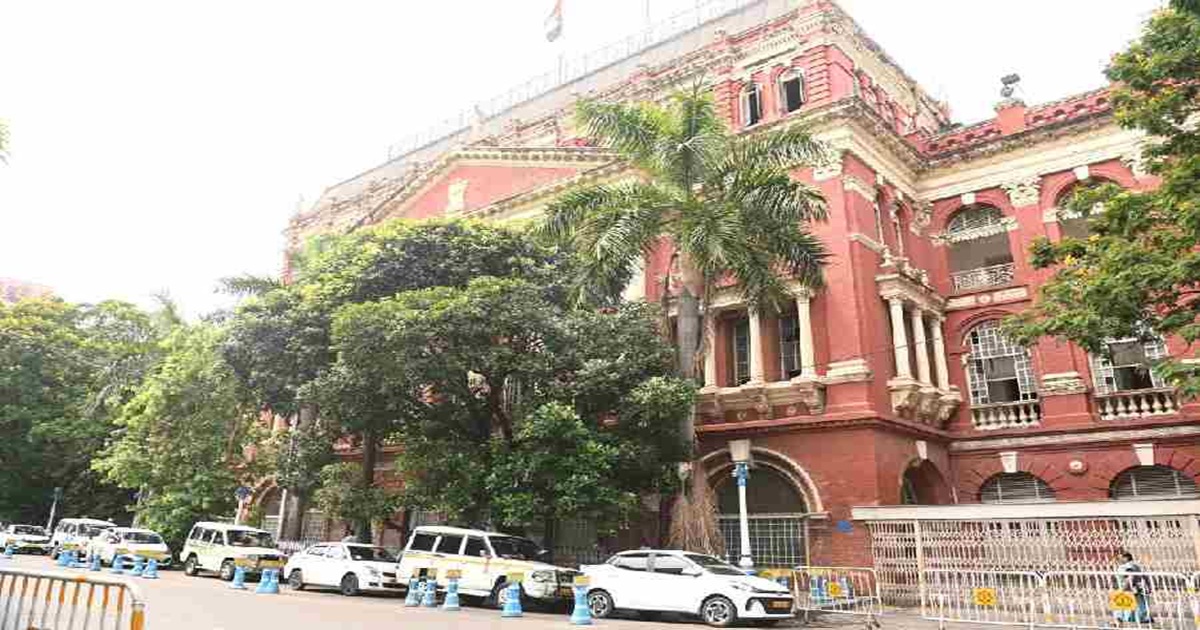 adani-group-to-spend-rs-100-crore-on-writers-building-restoration